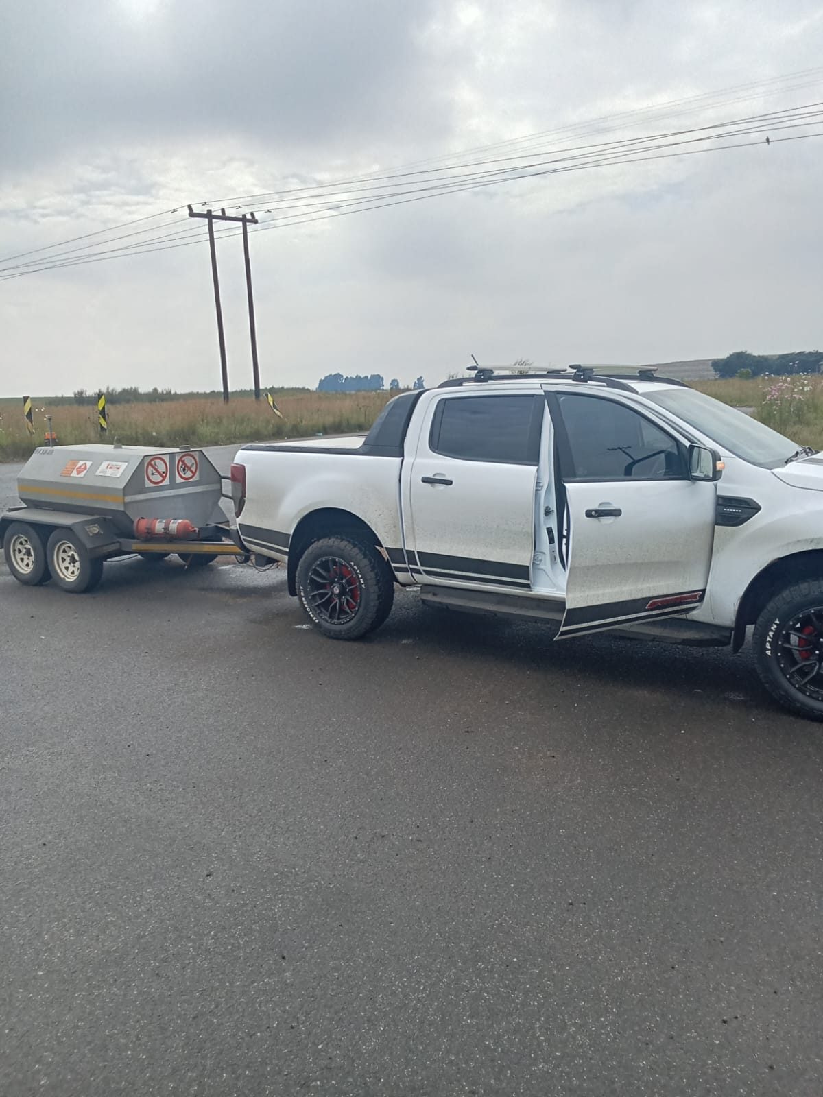 Wenzekahle vehicle heading to site